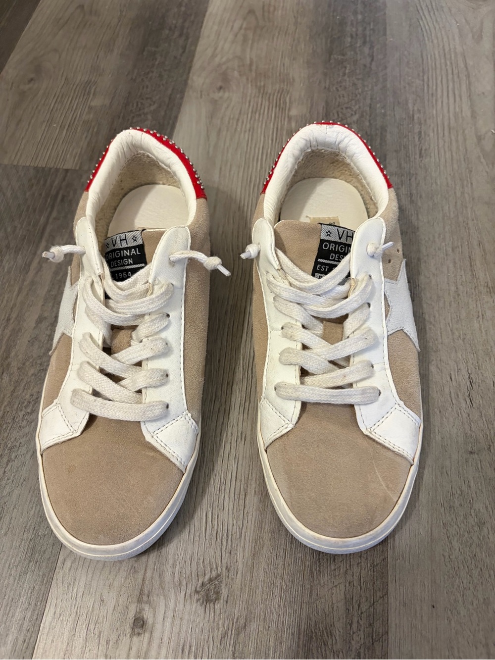 Vintage Havana Beige & White Sneakers with Red Heel